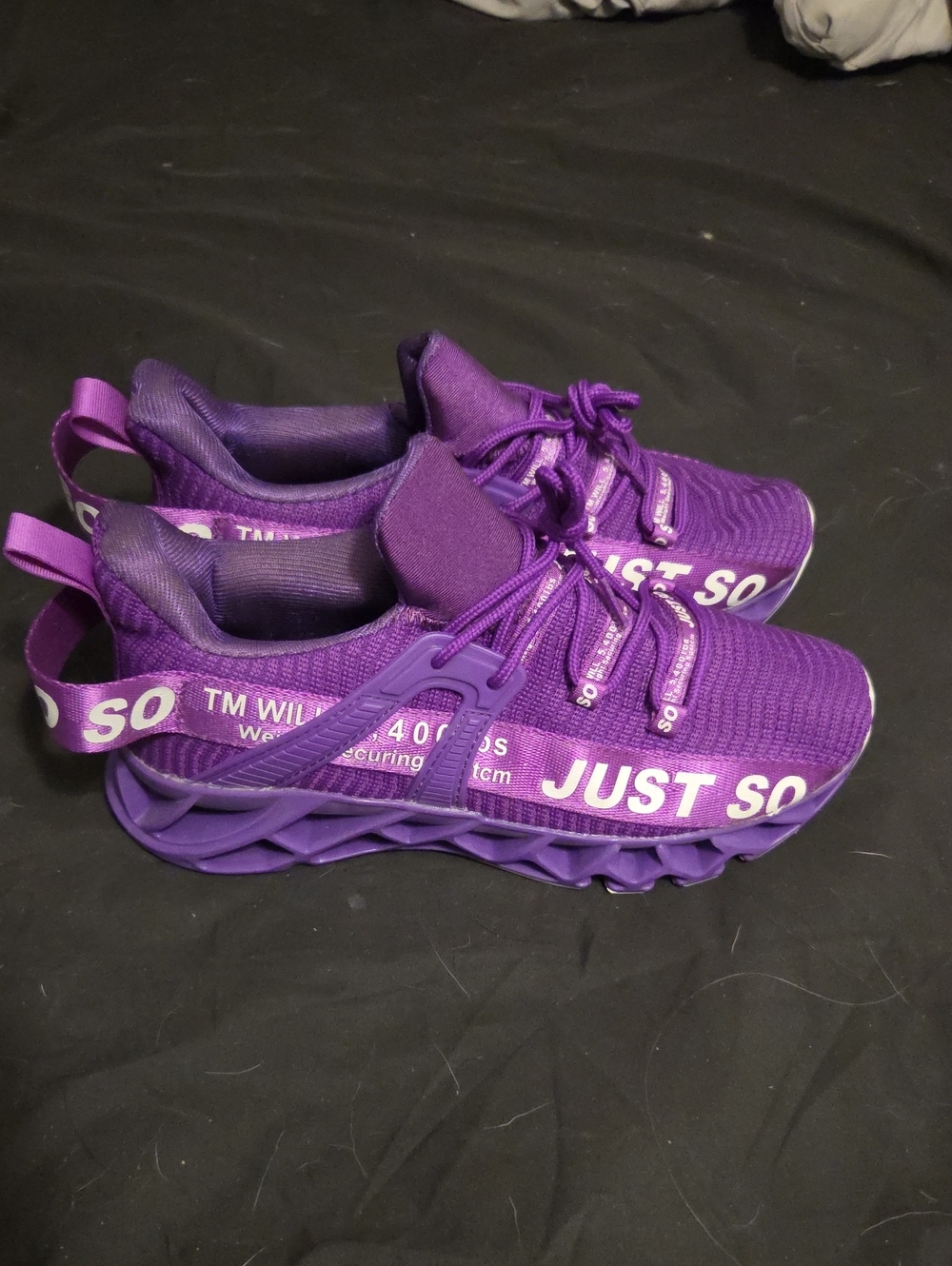 Women’s Purple Athletic Sneakers with Bold 'JUST SO' Detail